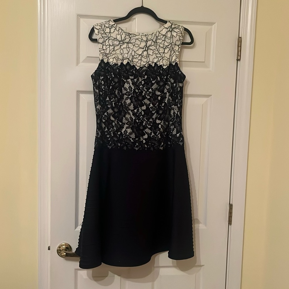 Taadashi Toji Lace A Line Dress